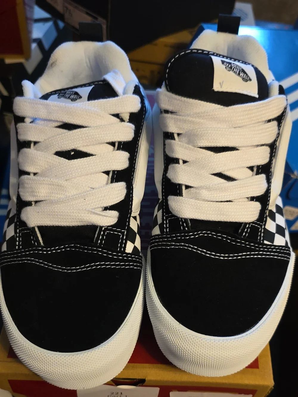 Vans Knu Skool Black & White Checkerboard - Picture 1 of 6